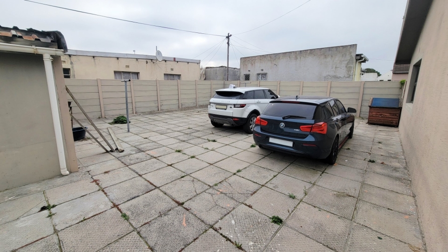 3 Bedroom Property for Sale in Mandalay Western Cape